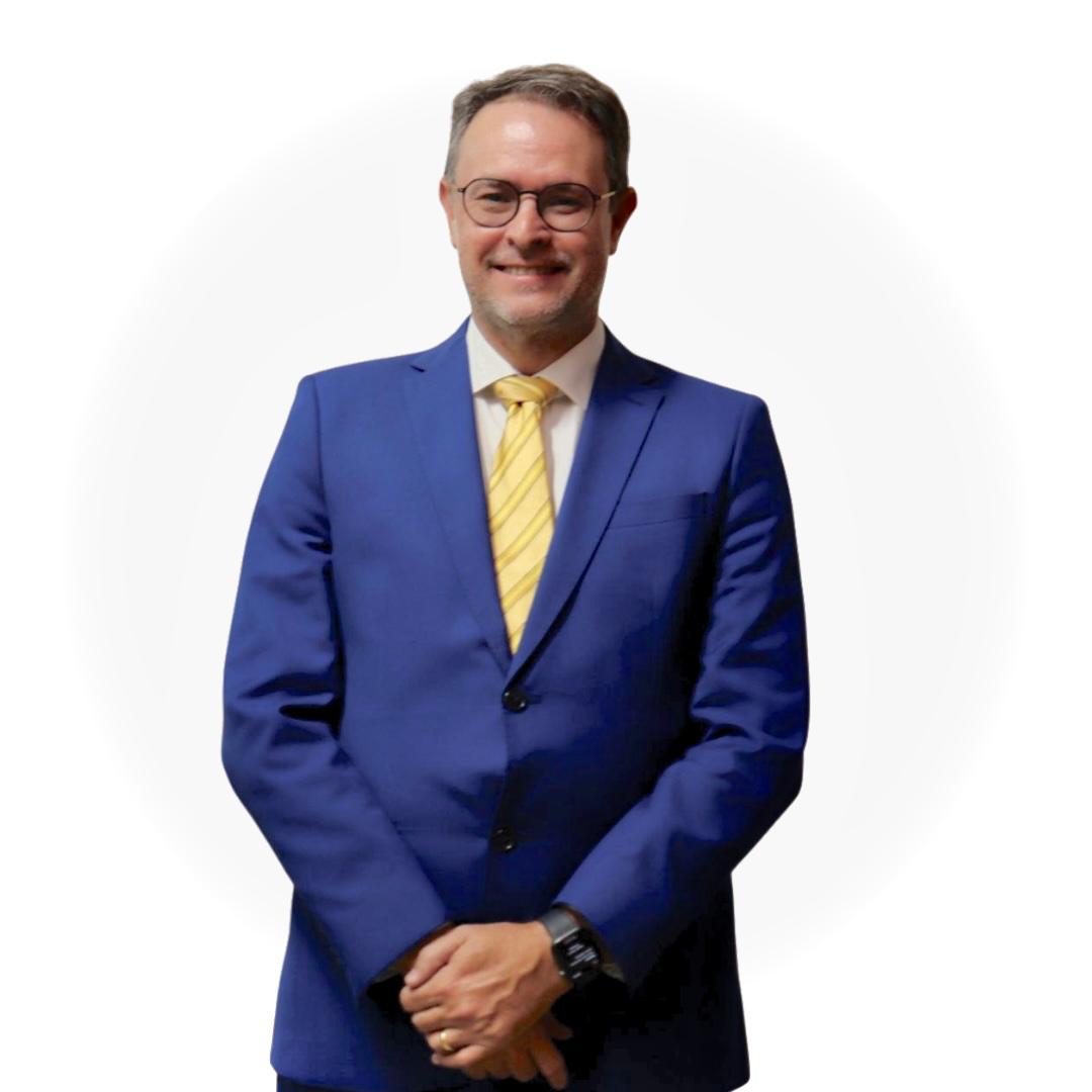Dr. Teófilo Marcelo de Arêa Leão Junior